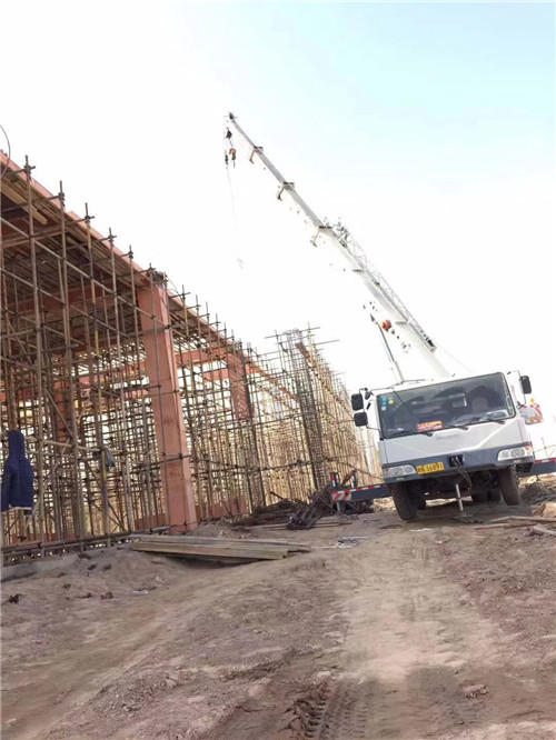 禹城市25 吨、50 吨吊车怎么选？多大重量 / 半径适合对应车型？